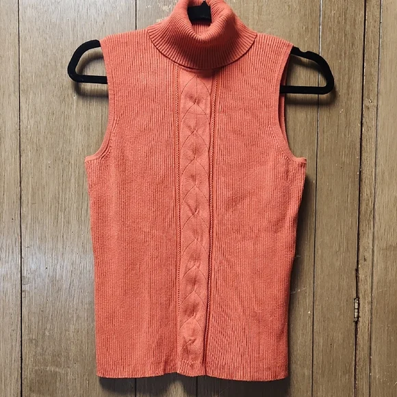Elegant Coral Turtleneck Sweater - Picture 1 of 4
